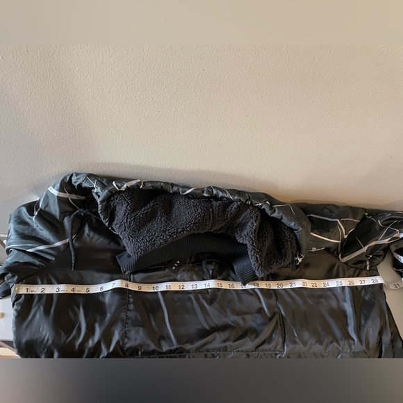 Black Geometric Men's Fleece lined pullover windbreaker 2XL - Picture 9 of 11